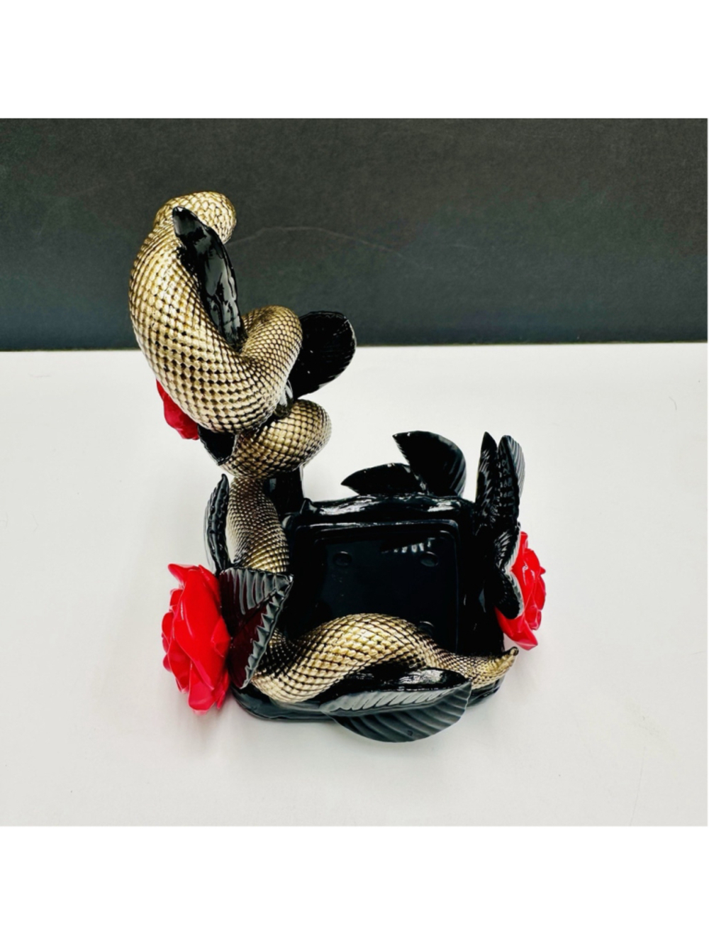 Bath And Body Works Snake And Roses Foaming Hand Soap Holder Goth Halloween - Picture 3 of 9
